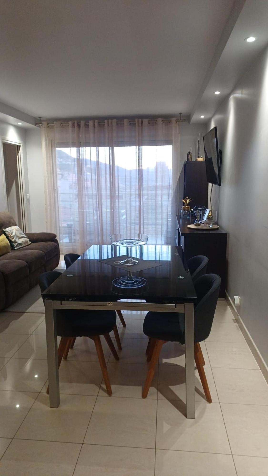 Beau Appartement Avec Garage Ferme بوزولي المظهر الخارجي الصورة