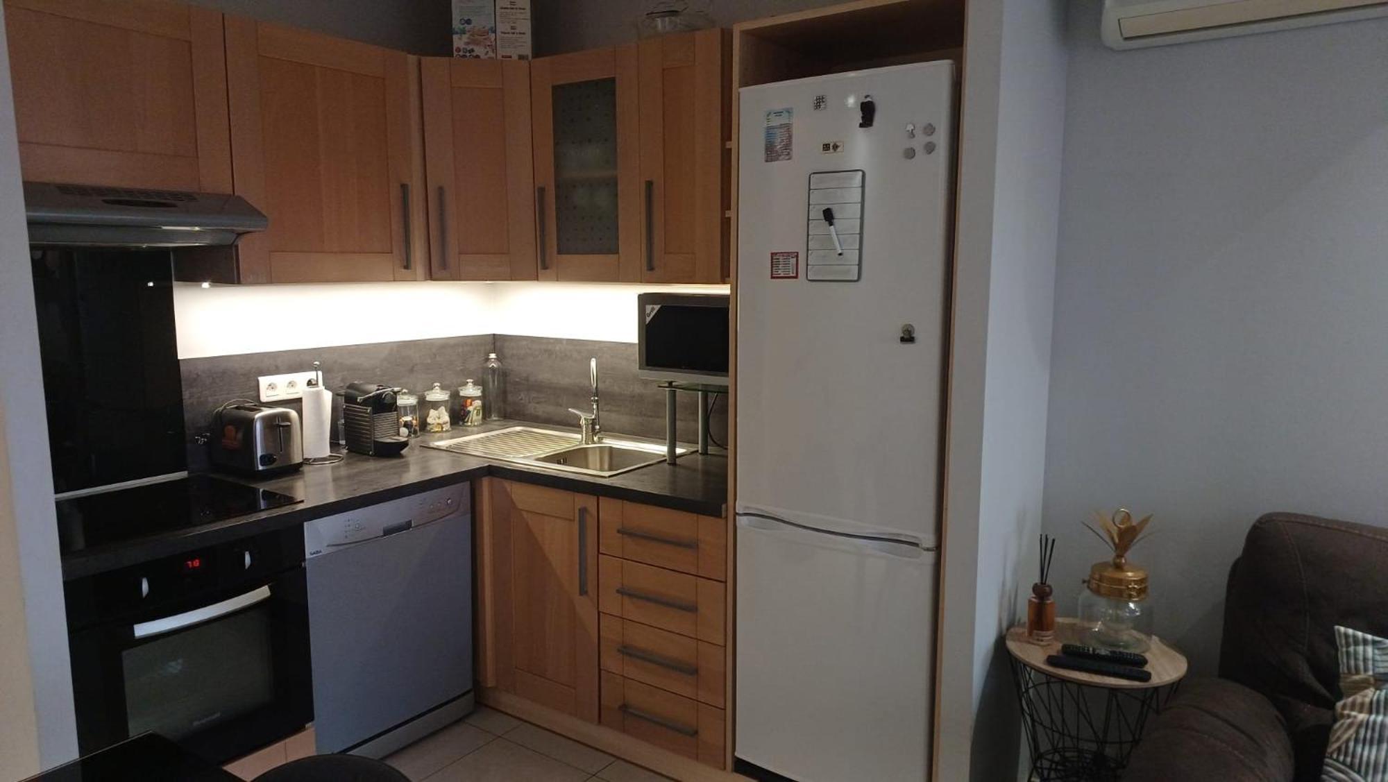 Beau Appartement Avec Garage Ferme بوزولي المظهر الخارجي الصورة