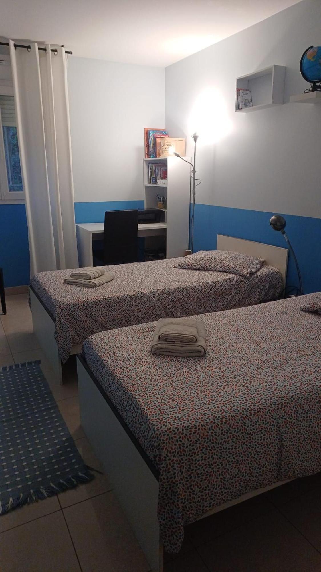 Beau Appartement Avec Garage Ferme بوزولي المظهر الخارجي الصورة